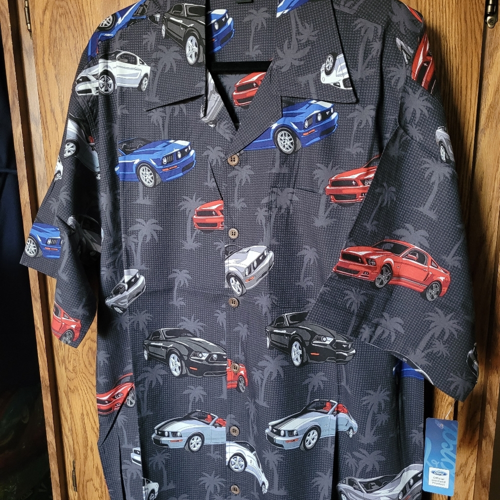 FORD MUSTANGS SHIRT